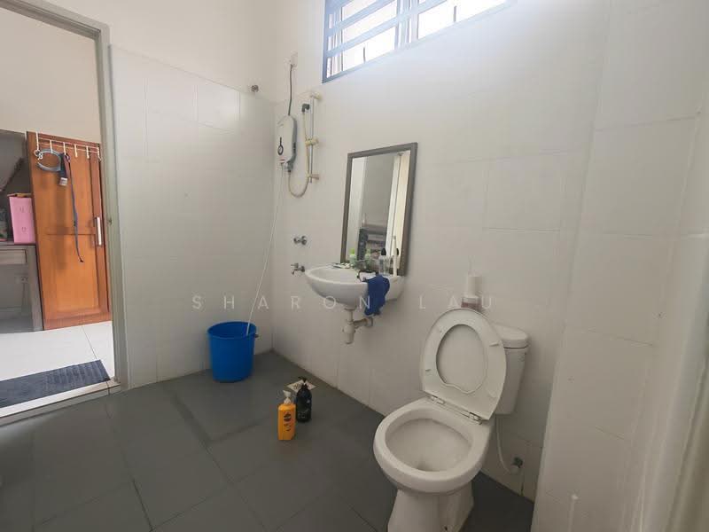 Rumah Teres 2-Tingkat untuk Dijual di Taman Kempas Indah (Tebrau) - Sharon Lau - PropertyGuru.com.my