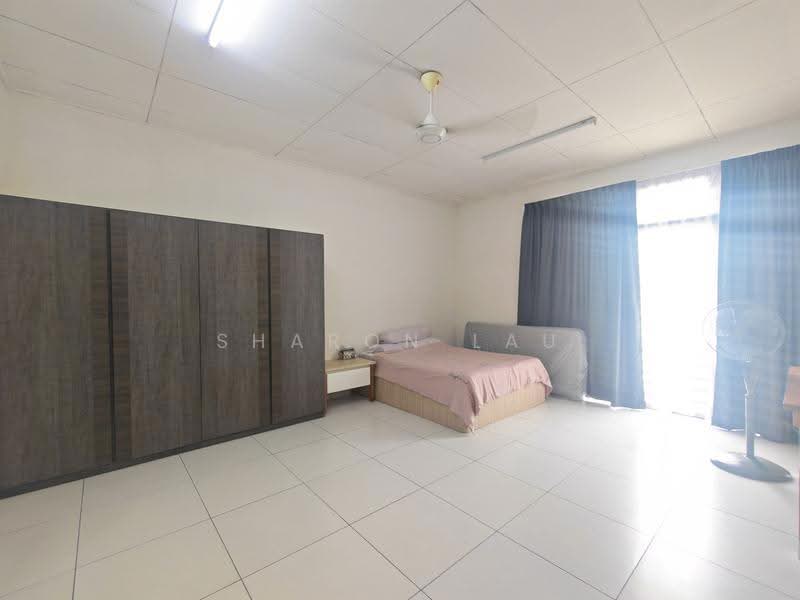 Rumah Teres 2-Tingkat untuk Dijual di Taman Kempas Indah (Tebrau) - Sharon Lau - PropertyGuru.com.my