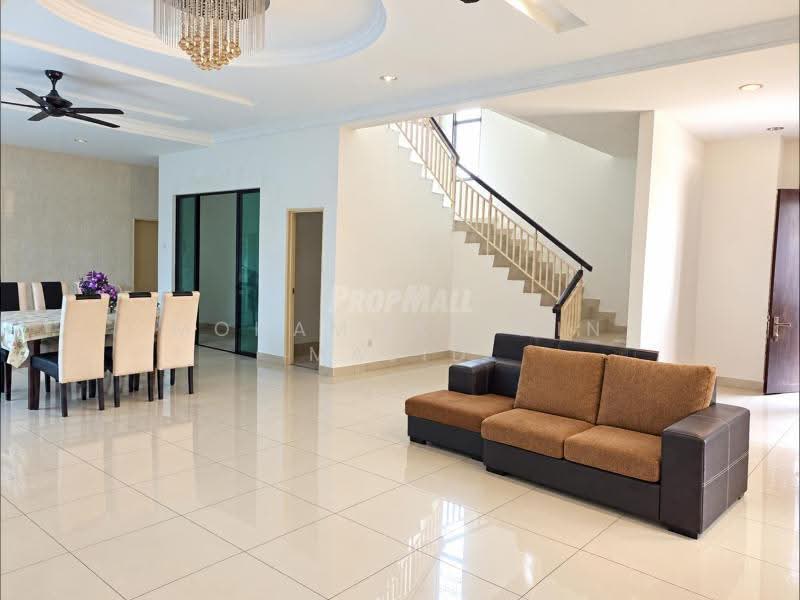 2-storey Terraced House for Sale in Taman Aman Perdana (Kapar) - Mohammad Din Majid - Living Room - PropertyGuru.com.my