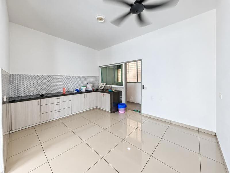 Condominium for Sale at Springville Residence - Iqbal Rafei - Kitchen - PropertyGuru.com.my