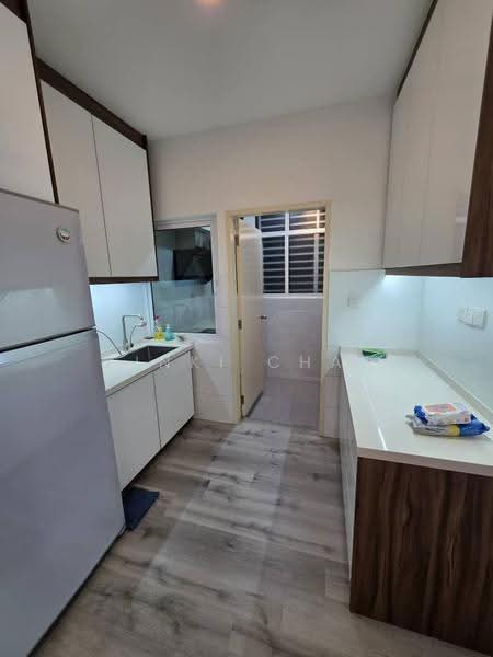 Condominium for Sale at The Holmes 1 - KINKI CHAN - Kitchen - PropertyGuru.com.my
