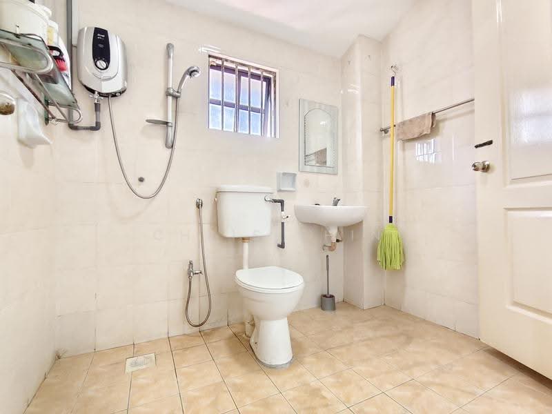 Rumah Teres 2-Tingkat untuk Dijual di Bandar Baru Sri Klebang (Chemor) - Chris Chin - Bathroom - PropertyGuru.com.my