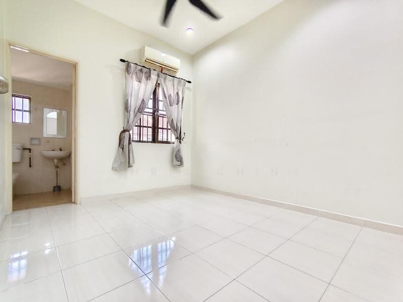 Rumah Teres 2-Tingkat untuk Dijual di Bandar Baru Sri Klebang (Chemor) - Chris Chin - Bathroom - PropertyGuru.com.my