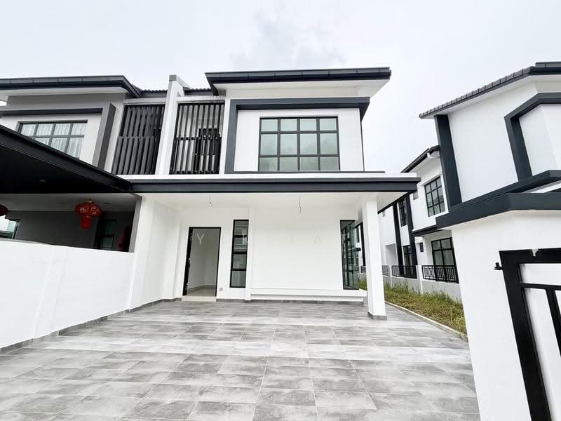 Rumah Kluster untuk Dijual di Iskandar Puteri (Nusajaya) (Johor) - Yik Tat - Exterior - PropertyGuru.com.my