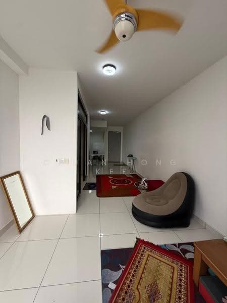 Kediaman Servis untuk Dijual di Residences @ 1 Tebrau - Chuan Hong Kee - Living Room - PropertyGuru.com.my