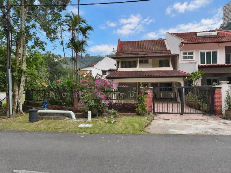 2-storey Terraced House for Sale in Ampang Jaya (Ampang) - Mohammad Din Majid - Exterior - PropertyGuru.com.my