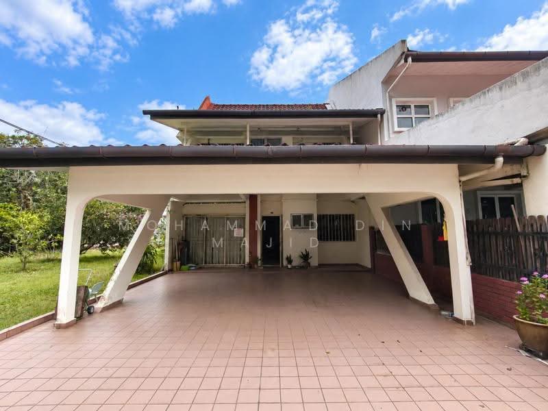 2-storey Terraced House for Sale in Ampang Jaya (Ampang) - Mohammad Din Majid - Exterior - PropertyGuru.com.my