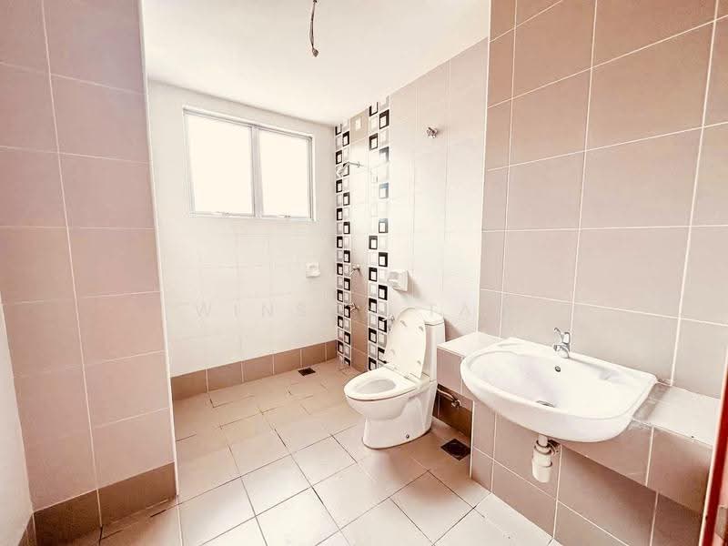 2-storey Terraced House for Sale in Denai Alam (Shah Alam) - Winson Tam - Bathroom - PropertyGuru.com.my