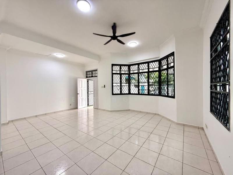 2-storey Terraced House for Sale in Ulu Tiram (Johor) - Wenting Lee - Living Room - PropertyGuru.com.my