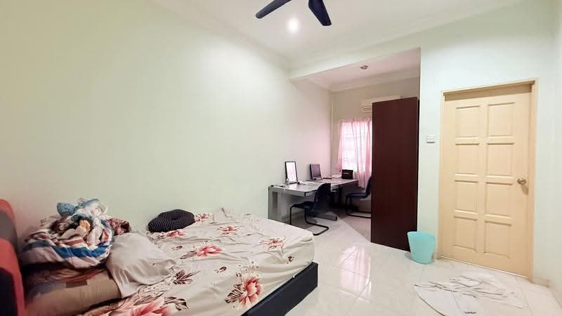 Rumah Teres 2-Tingkat untuk Dijual di Taman Midah (Cheras) - CK Yee - Bedroom - PropertyGuru.com.my