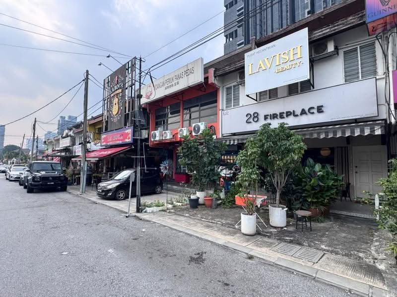 Shop for Rent in Desa Pahlawan (Ampang) - Loh KC - Exterior - PropertyGuru.com.my
