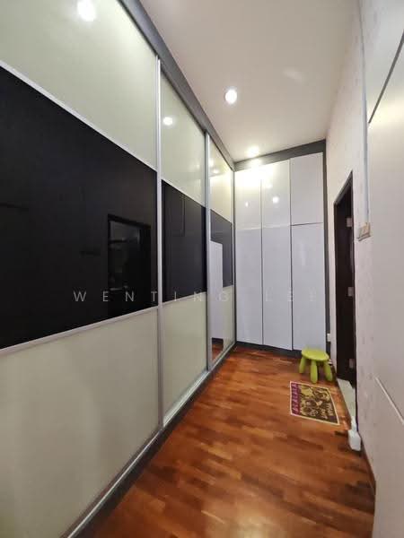 Rumah Berkembar untuk Dijual di Ulu Tiram (Johor) - Wenting Lee - Corridor - PropertyGuru.com.my
