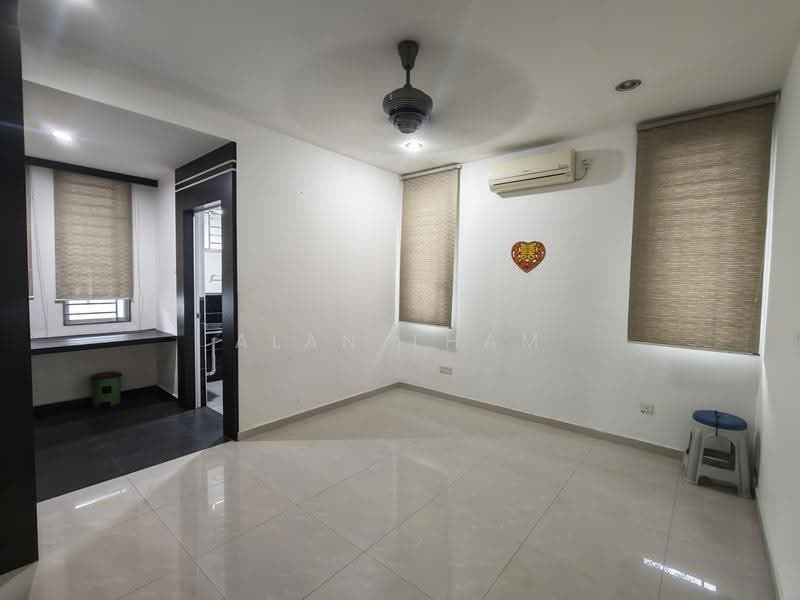 Rumah Berkembar untuk Disewa di Taman Gaya (Ulu Tiram) - Alan Tham - PropertyGuru.com.my