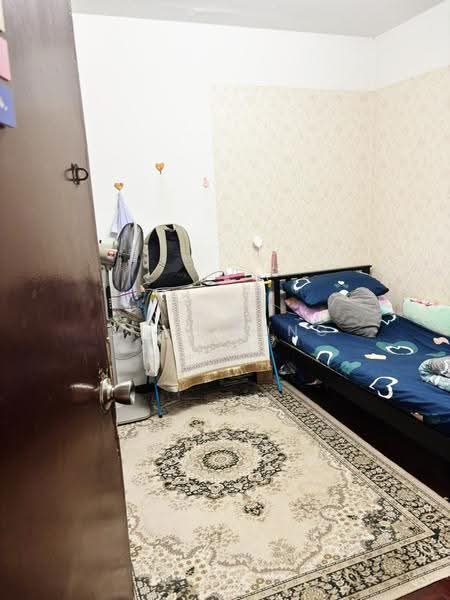 Flat for Sale at Seksyen 2 Wangsa Maju Flat - J.E. Wong - Bedroom - PropertyGuru.com.my