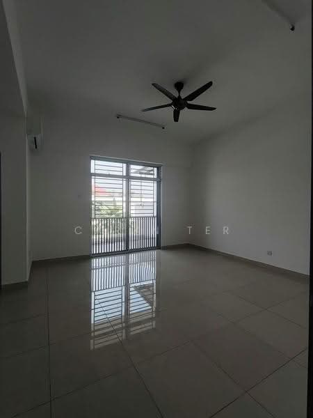 Rumah Teres 2-Tingkat untuk Disewa di Bandar Putra Kulai (Kulai) - Caryn Ter - Living Room - PropertyGuru.com.my