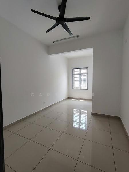 Rumah Teres 2-Tingkat untuk Disewa di Bandar Putra Kulai (Kulai) - Caryn Ter - Living Room - PropertyGuru.com.my