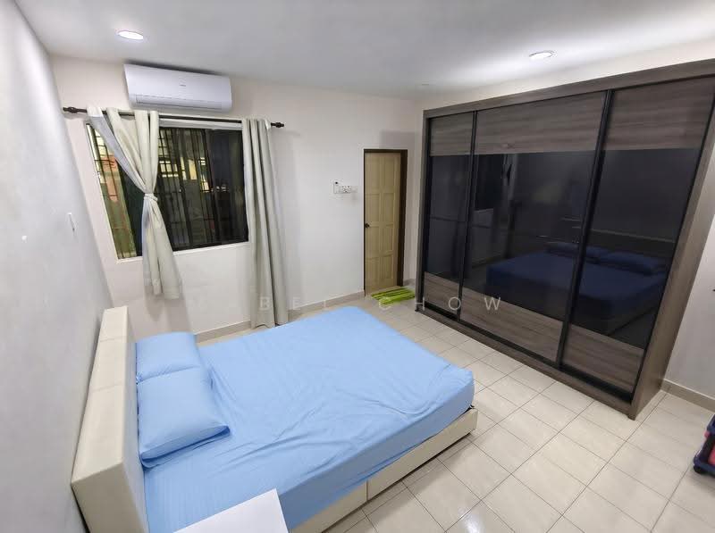 2-storey Terraced House for Sale in Seksyen 5B, Bandar Kinrara (Puchong) - Mabel Chow - Bedroom - PropertyGuru.com.my