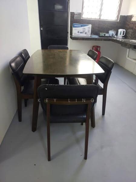 Rumah Teres 1-Tingkat untuk Disewa di Seksyen 8 (Petaling Jaya) - Key Ling - Dining Room - PropertyGuru.com.my