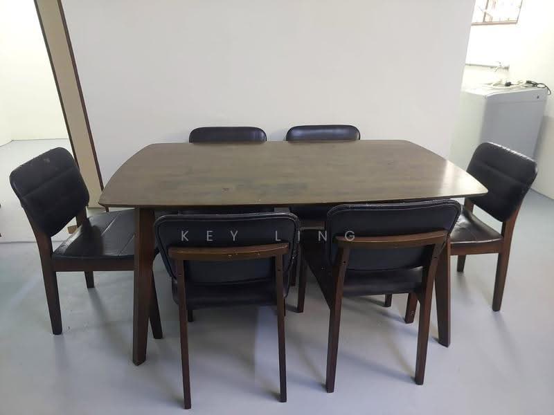 Rumah Teres 1-Tingkat untuk Disewa di Seksyen 8 (Petaling Jaya) - Key Ling - Dining Room - PropertyGuru.com.my
