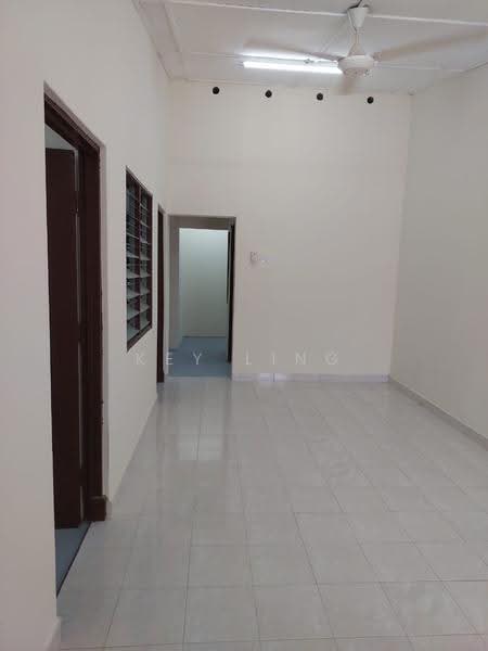 Rumah Teres 1-Tingkat untuk Disewa di Seksyen 8 (Petaling Jaya) - Key Ling - Interior - PropertyGuru.com.my