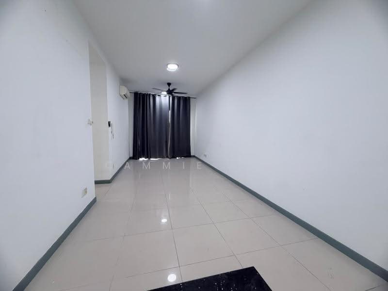 Kediaman Servis untuk Disewa di Southbank Residence - Cammie Loh - Living Room - PropertyGuru.com.my