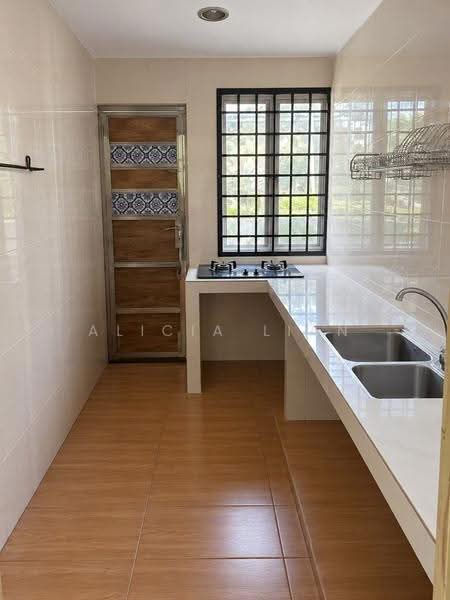 1-storey Terraced House for Sale in Taman Pelangi (Johor Bahru) - Alicia Lian - Kitchen - PropertyGuru.com.my