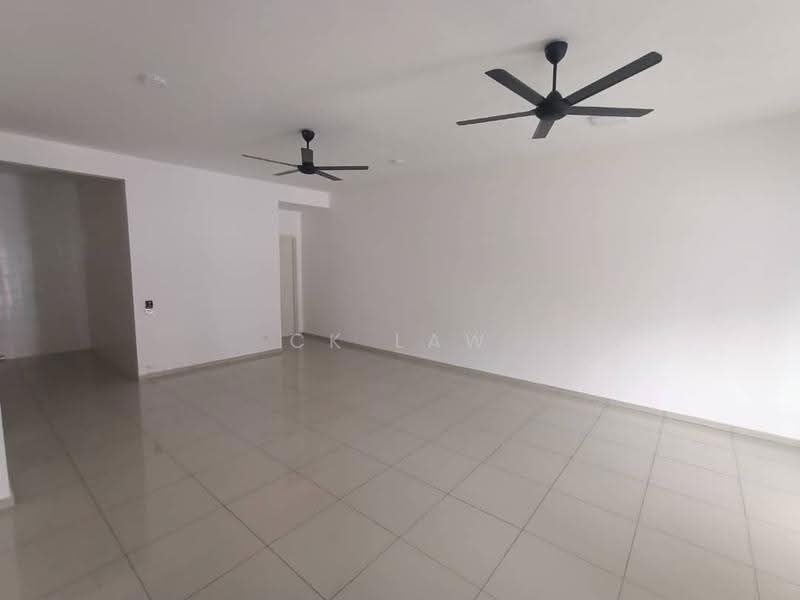 Rumah Teres 2-Tingkat untuk Dijual di Eco Majestic (Semenyih) - CK Law - Living Room - PropertyGuru.com.my