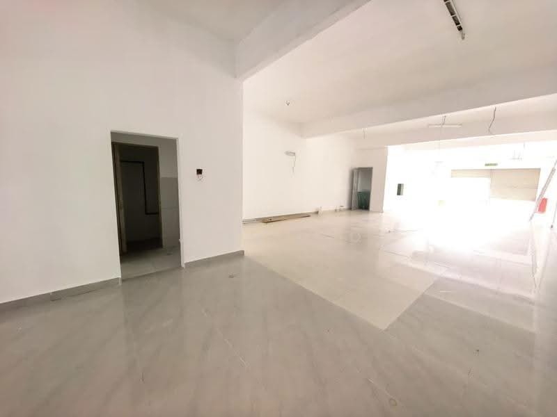 Kedai / Pejabat untuk Disewa di Saujana Utama (Selangor) - Jing Foo - Interior - PropertyGuru.com.my