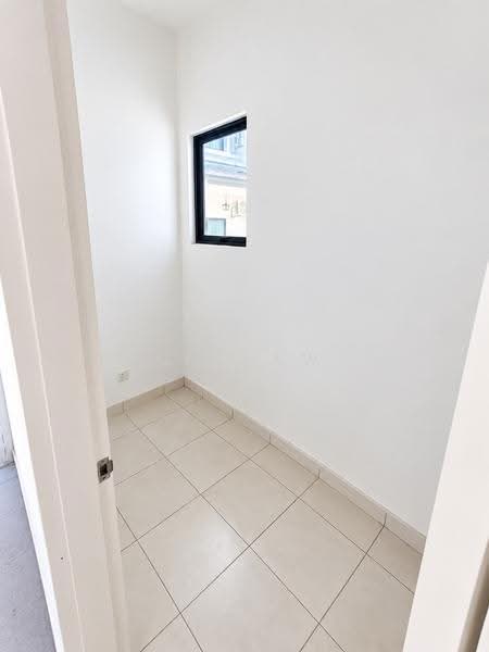 Rumah Teres 2-Tingkat untuk Dijual di Eco Majestic (Semenyih) - CK Law - Interior - PropertyGuru.com.my