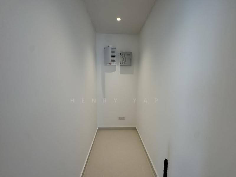 Service Residence for Sale at Pavilion Damansara Heights, Windsor Suites - Henry Yap - Corridor - PropertyGuru.com.my