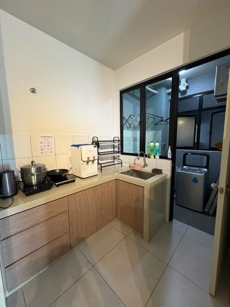 Service Residence for Rent at Majestic Maxim - Derrick Tan - Kitchen - PropertyGuru.com.my