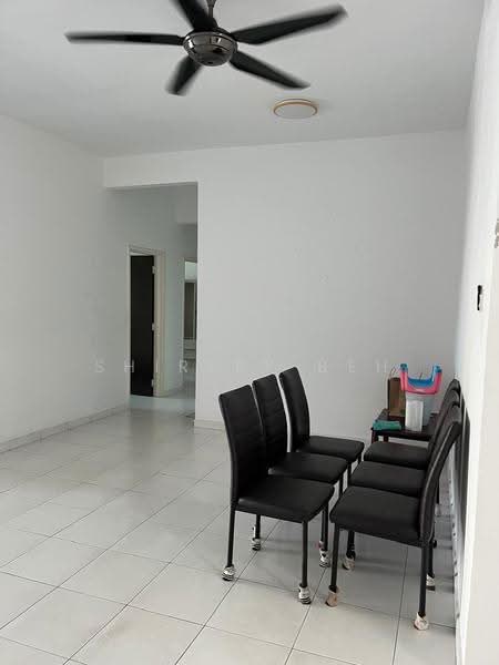 Pangsapuri untuk Disewa di One World 2 (1-Sky) - Shirley Beh - Living Room - PropertyGuru.com.my
