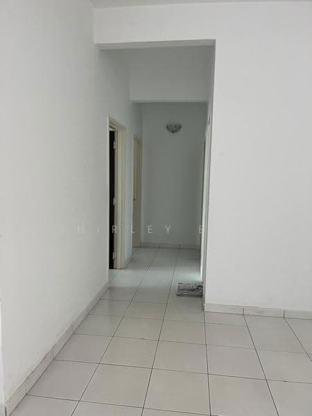 Pangsapuri untuk Disewa di One World 2 (1-Sky) - Shirley Beh - Corridor - PropertyGuru.com.my