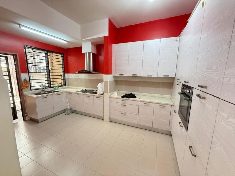 2-storey Terraced House for Sale in Denai Alam (Shah Alam) - Winson Tam - Kitchen - PropertyGuru.com.my
