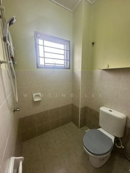 Rumah Teres 2-Tingkat untuk Disewa di Johor Bahru (Johor) - Wenting Lee - Bathroom - PropertyGuru.com.my