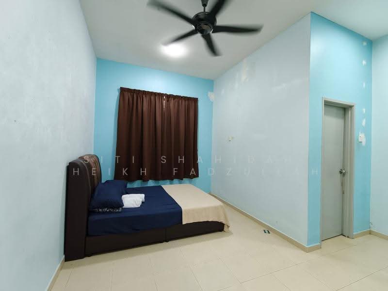 Rumah Berkembar untuk Dijual di Taman Pulau Gadong (Klebang) - Siti Shahidah Sheikh Fadzullah - Bedroom - PropertyGuru.com.my