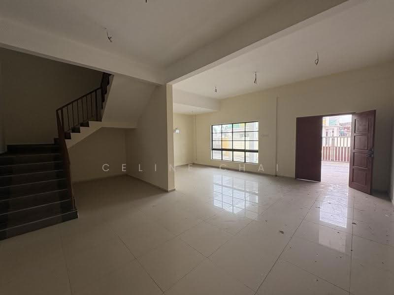 Rumah Teres 2-Tingkat untuk Dijual di Segamat (Johor) - Celine Chai - Living Room - PropertyGuru.com.my