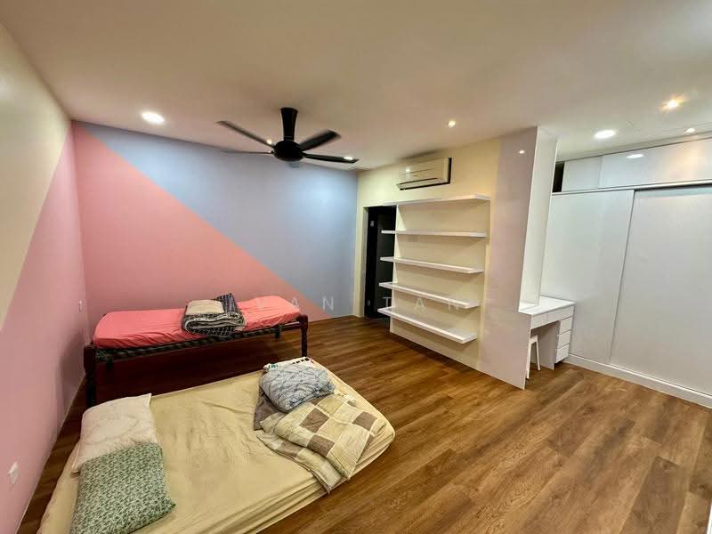 3.5-storey Terraced House for Sale in Duta Suria (Ampang) - Ivan Tan - Bedroom - PropertyGuru.com.my