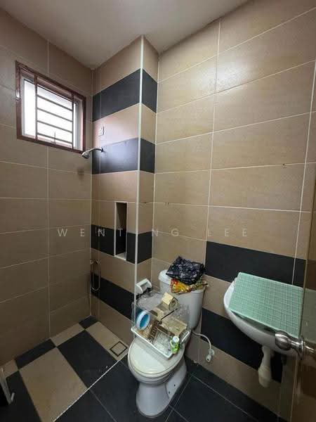 2-storey Terraced House for Sale in Taman Bestari Indah (Ulu Tiram) - Wenting Lee - Bathroom - PropertyGuru.com.my