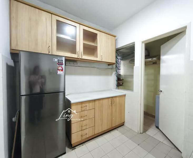 Kondominium untuk Disewa di D'aman Crimson - SW Ling - Kitchen - PropertyGuru.com.my