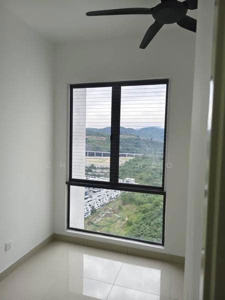 Kondominium untuk Disewa di Topaz Residence - Chris Choo - View - PropertyGuru.com.my