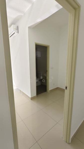 Kondominium untuk Disewa di Topaz Residence - Chris Choo - Bathroom - PropertyGuru.com.my