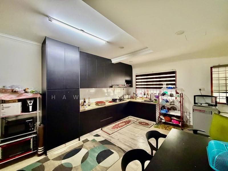 2-storey Terraced House for Sale in Bandar Bukit Puchong 2 (Puchong) - Hawa Ibrahim - Kitchen - PropertyGuru.com.my