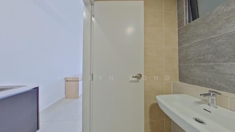 Kediaman Servis untuk Disewa di Setia City Residences - Adelyn Wong - Bathroom - PropertyGuru.com.my