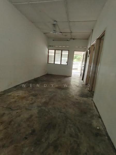 1-storey Terraced House for Sale in Taman Johor Jaya (Johor Bahru) - Wendy Wong - Interior - PropertyGuru.com.my