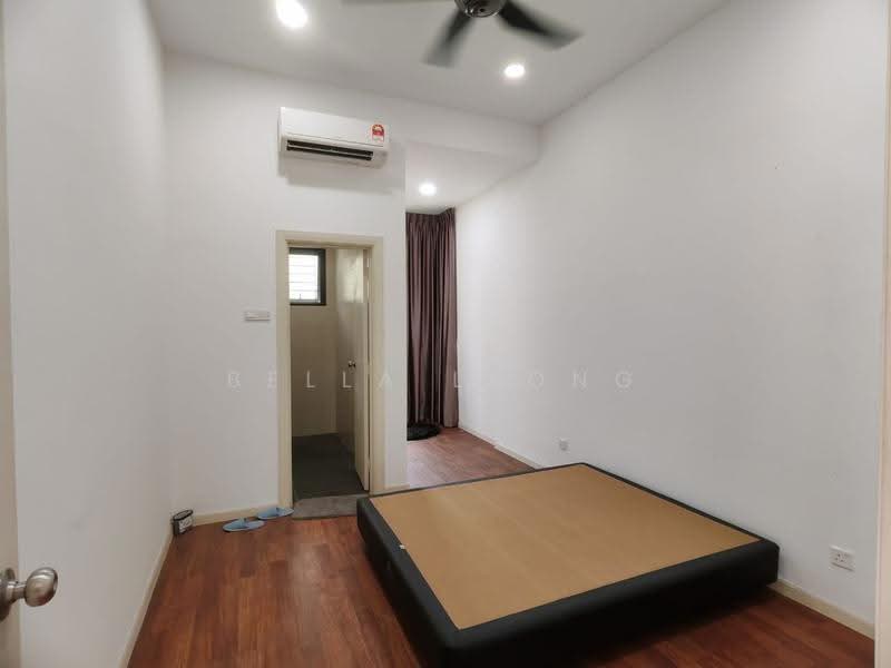 Rumah Teres 2-Tingkat untuk Dijual di Rawang (Selangor) - Bella Leong - Bedroom - PropertyGuru.com.my