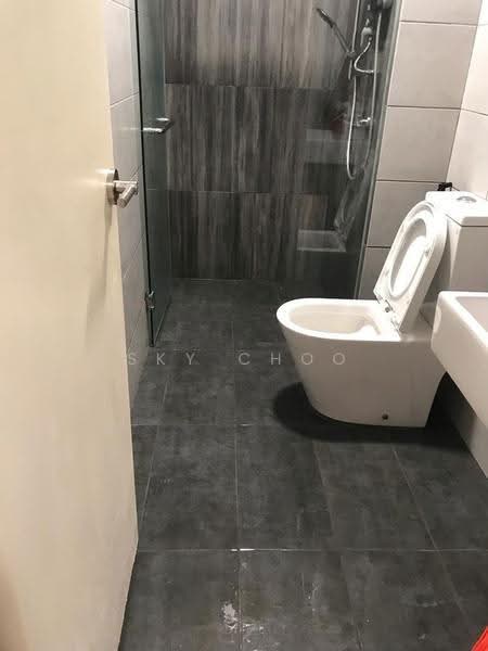 Kediaman Servis untuk Dijual di Meta City - Sky Choo - Bathroom - PropertyGuru.com.my