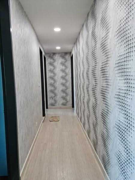 Service Residence for Rent at Impiria Residensi Bukit Tinggi Klang - Lim Jeon - Corridor - PropertyGuru.com.my