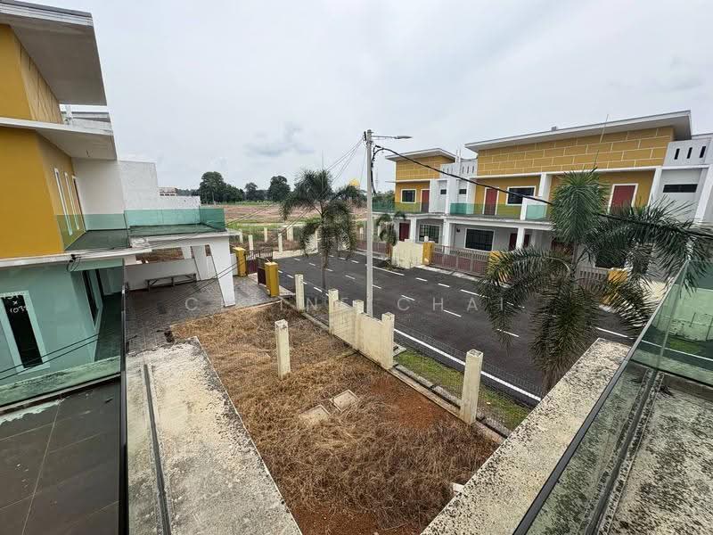 Semi-Detached House for Sale in Segamat (Johor) - Celine Chai - Exterior - PropertyGuru.com.my