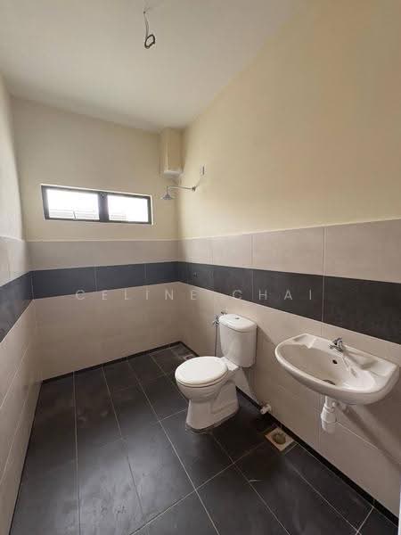 Semi-Detached House for Sale in Segamat (Johor) - Celine Chai - Bathroom - PropertyGuru.com.my